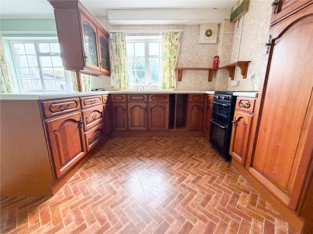 3 bedroom Detached house for sale in Monkstone Drive, Berrow