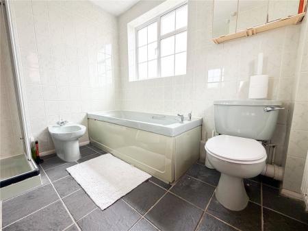 3 bedroom Detached house for sale in Monkstone Drive, Berrow