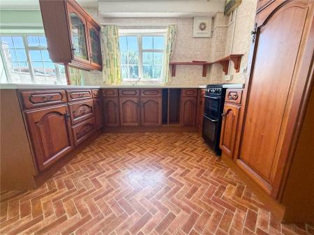 3 bedroom Detached house for sale in Monkstone Drive, Berrow