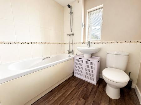 3 bedroom Terraced House for sale in Marconi Drive, Highbridge
