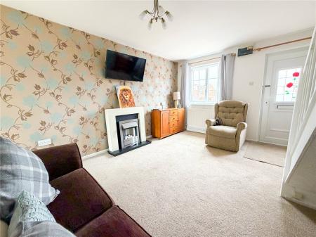 1 bedroom End of terrace house for sale in Frobisher Close, Burnham-on-Sea