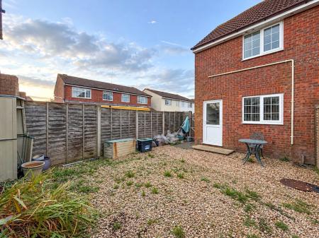 1 bedroom End of terrace house for sale in Frobisher Close, Burnham-on-Sea