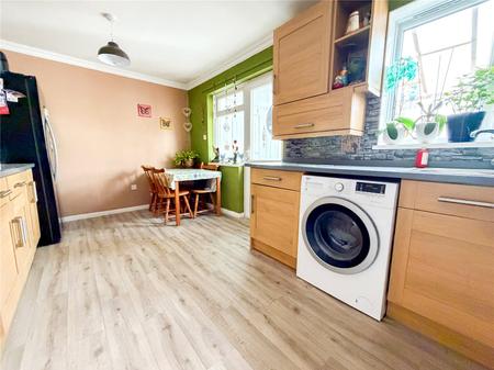 2 bedroom End of terrace house for sale in Stiling Close, Highbridge