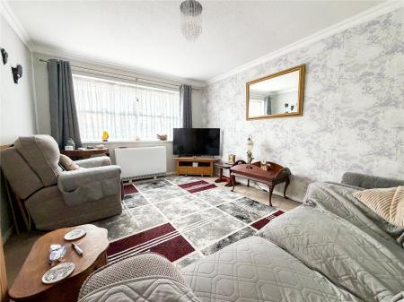 2 bedroom End of terrace house for sale in Stiling Close, Highbridge