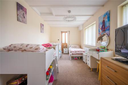 4 bedroom Detached house for sale in Edithmead, Highbridge