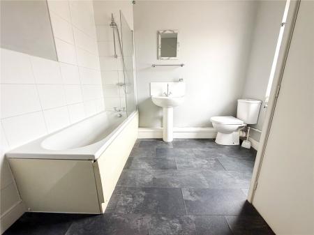3 bedroom Terraced House for sale in Burnham Road, Highbridge