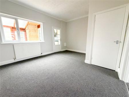 3 bedroom Terraced House for sale in Burnham Road, Highbridge
