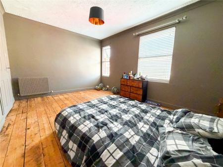 3 bedroom Terraced House for sale in Halesleigh Road, Bridgwater