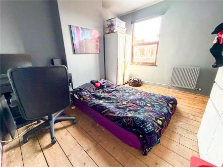 3 bedroom Terraced House for sale in Halesleigh Road, Bridgwater