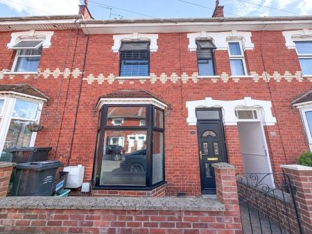 3 bedroom Terraced House for sale in Halesleigh Road, Bridgwater
