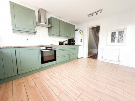 3 bedroom Terraced House for sale in Halesleigh Road, Bridgwater
