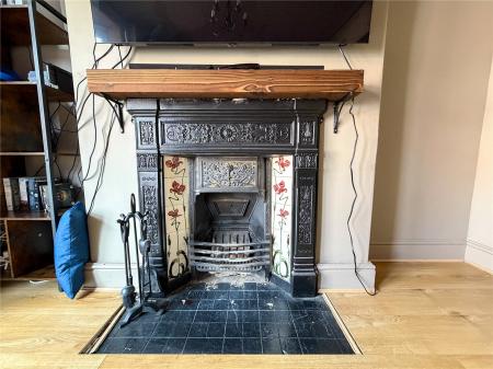 3 bedroom Terraced House for sale in Halesleigh Road, Bridgwater