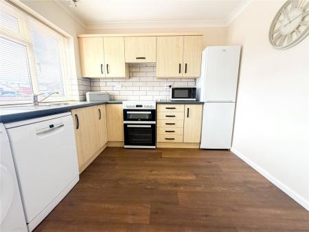 4 bedroom Detached bungalow for sale in Rose Tree Paddock, Berrow