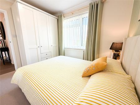 4 bedroom Detached bungalow for sale in Rose Tree Paddock, Berrow