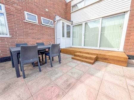 4 bedroom Detached bungalow for sale in Rose Tree Paddock, Berrow
