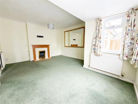 4 bedroom Semi-detached bungalow for sale in Alstone Lane, West Huntspill