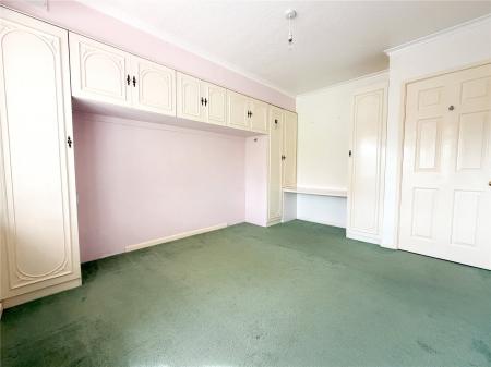 4 bedroom Semi-detached bungalow for sale in Alstone Lane, West Huntspill