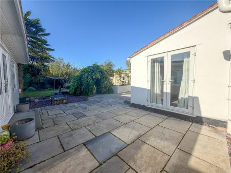 2 bedroom Detached bungalow for sale in Watchfield, Highbridge