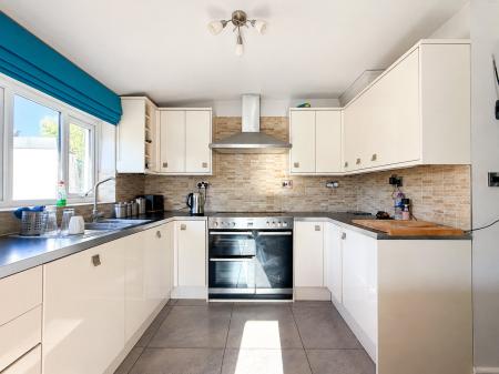 2 bedroom Detached bungalow for sale in Watchfield, Highbridge