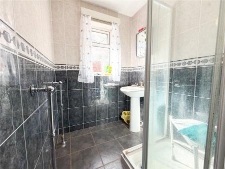 2 bedroom Detached bungalow for sale in Havage Close, Highbridge