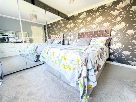 2 bedroom Semi-detached bungalow for sale in Westfield Close, Burnham-on-Sea