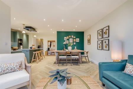 4 bedroom Detached house for sale in Plot 1, The Prestbury Day's Rise, Banwell