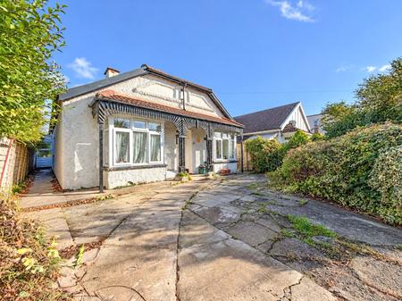 2 bedroom Detached bungalow for sale in Worston Lane, Burnham-on-Sea