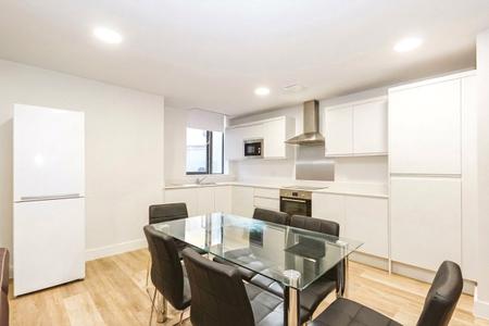 1 bedroom Flat to let in Grove Road, Weston-super-Mare