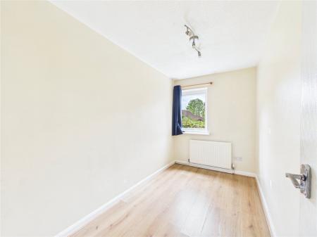 2 bedroom Flat for sale in Meg Thatchers Green, Bristol