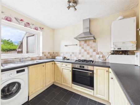 2 bedroom Flat for sale in Meg Thatchers Green, Bristol