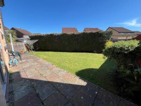 4 bedroom Detached house for sale in Long Beach Road, Longwell Green