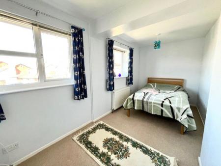 4 bedroom Detached house for sale in Long Beach Road, Longwell Green