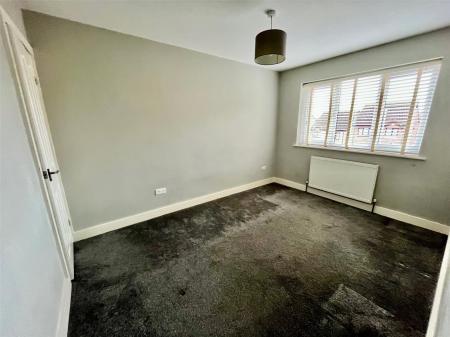 3 bedroom Link detached house for sale in Howes Close, Barrs Court