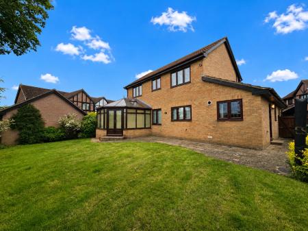 4 bedroom Detached house for sale in Tyler Close, Hanham