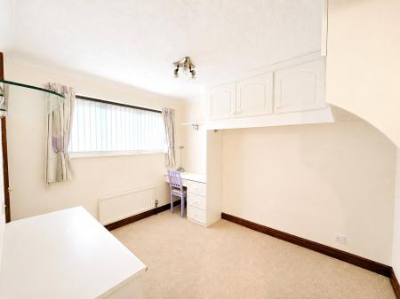 4 bedroom Detached house for sale in Tyler Close, Hanham
