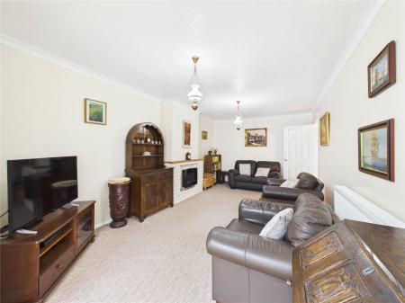 2 bedroom Semi-detached bungalow for sale in Stourton Drive, Barrs Court
