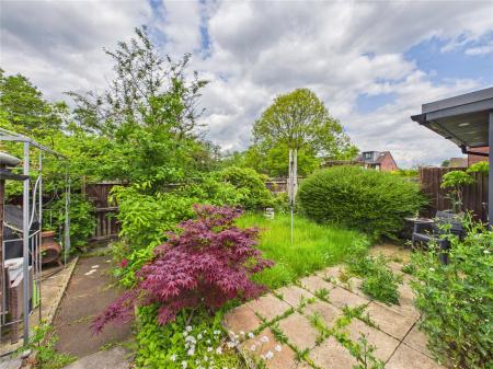 2 bedroom Semi-detached bungalow for sale in Stourton Drive, Barrs Court