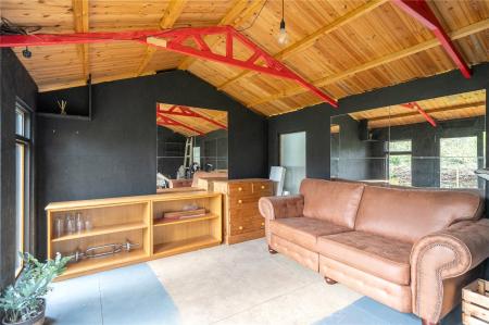 3 bedroom Terraced House for sale in Church Road, Bitton