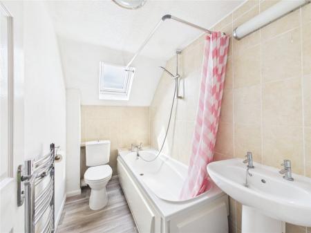 2 bedroom Terraced House for sale in Wentworth, Warmley