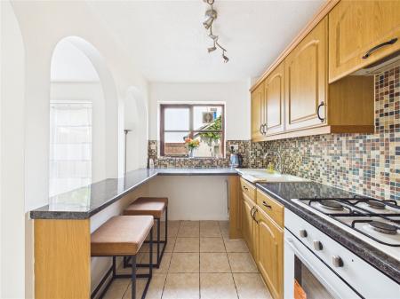 1 bedroom End of terrace house for sale in Lynch Court, Longwell Green