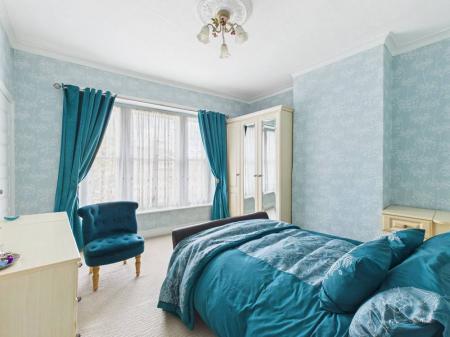 4 bedroom Semi-detached house for sale in Mill Lane, Warmley