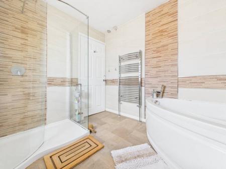 4 bedroom Semi-detached house for sale in Mill Lane, Warmley