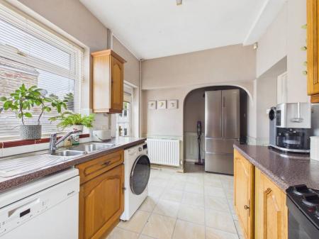 4 bedroom Semi-detached house for sale in Mill Lane, Warmley