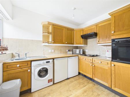 2 bedroom Bungalow for sale in Avondale Court, Long Beach Road