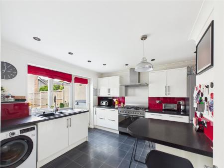 4 bedroom Semi-detached house for sale in Westcourt Drive, Oldland Common