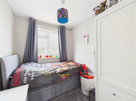 3 bedroom Semi-detached house for sale in Heath Rise, Cadbury Heath