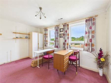 4 bedroom Detached house for sale in Harlech Way, Willsbridge
