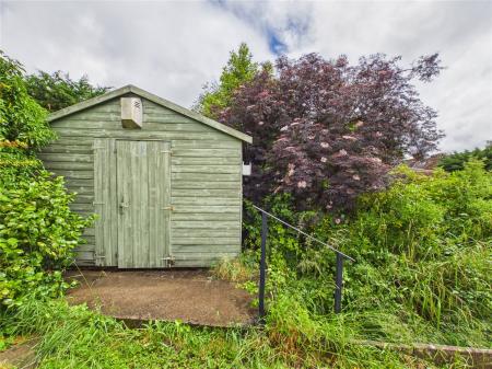4 bedroom Semi-detached house for sale in Barrs Court Road, Barrs Court