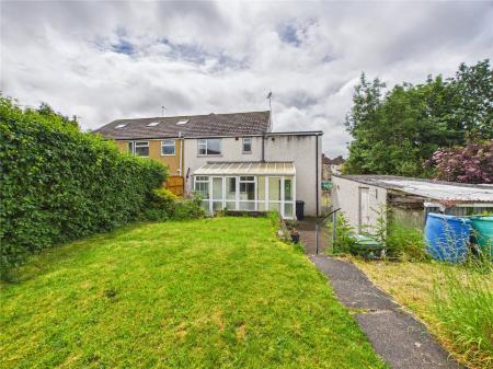4 bedroom Semi-detached house for sale in Barrs Court Road, Barrs Court