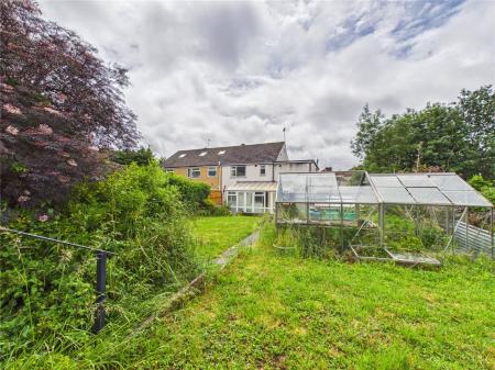 4 bedroom Semi-detached house for sale in Barrs Court Road, Barrs Court